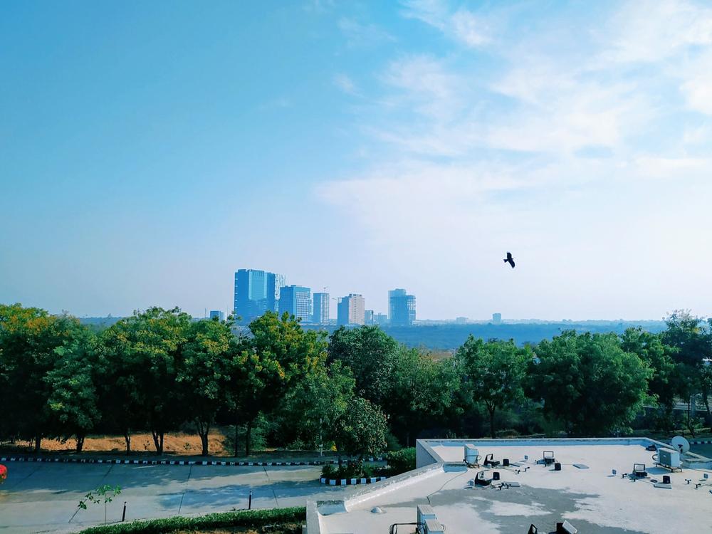 GIFT city funds for NRI: Investment options, benefits, and how to invest?